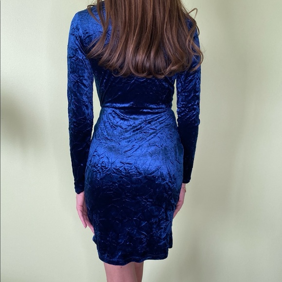 Velvet Blue Dress - Picture 2 of 2